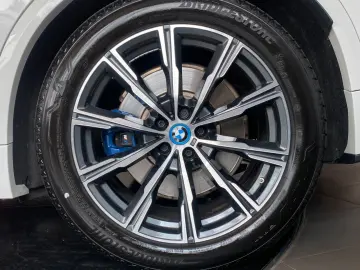 BMW X5 50e xDr. M-Sport Pro Shadow Pano IconicGlow