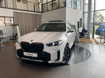 BMW X5 50e xDr. M-Sport Pro Shadow Pano IconicGlow