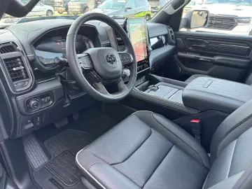 Dodge RAM 1500 Limited Massage Full HUD Air Suspension