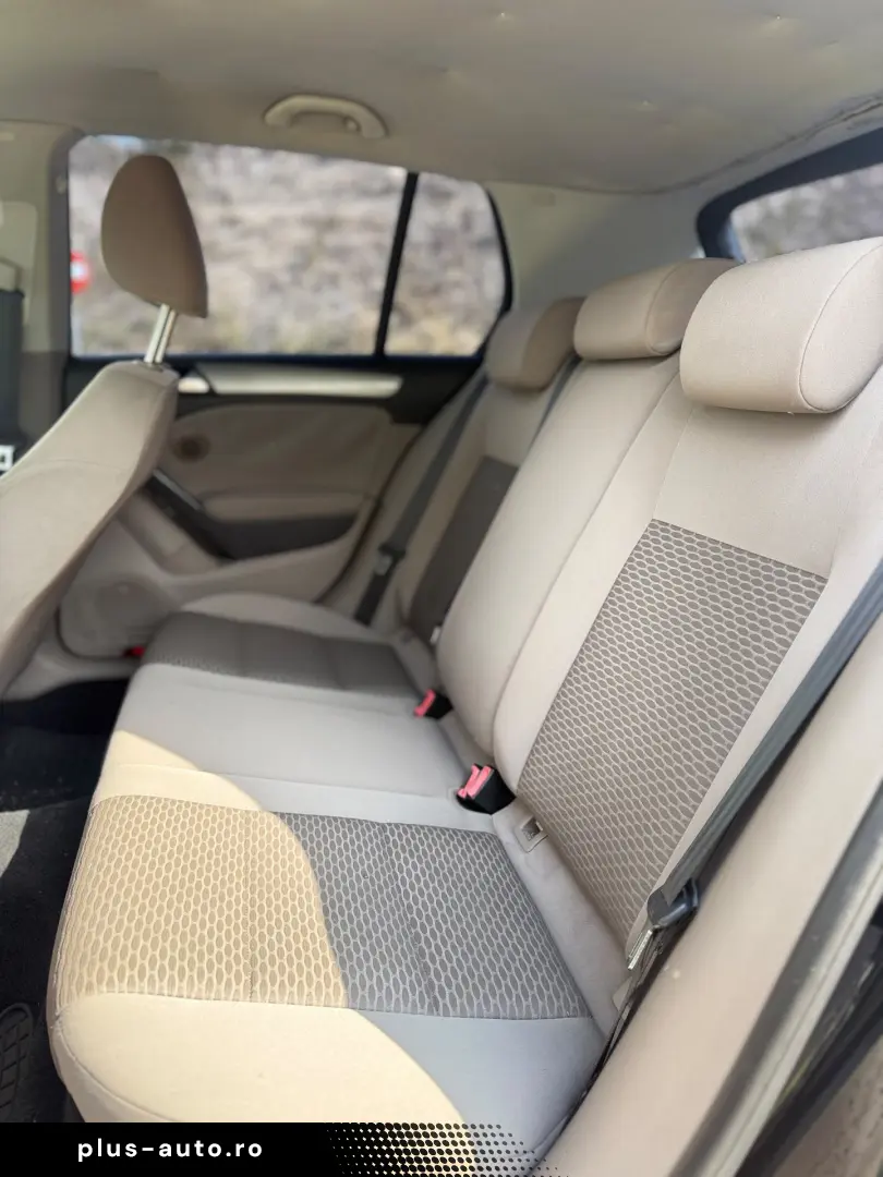 Volkswagen  Golf 1.4 MPI 80cp
