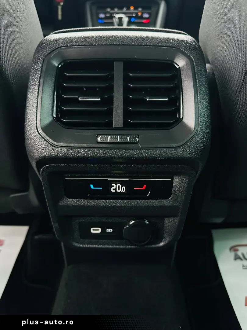 VOLKSWAGEN TIGUAN 2022 2.0D E6 Garantie 12 Luni Rate Avans 0