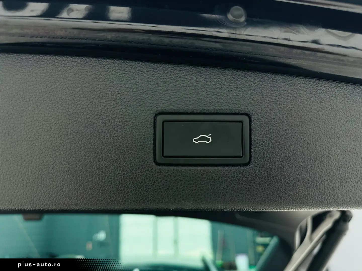 VOLKSWAGEN TIGUAN 2022 2.0D E6 Garantie 12 Luni Rate Avans 0