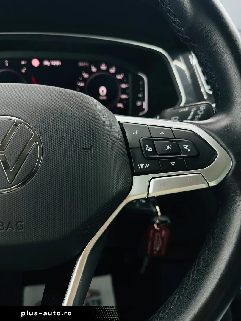 VOLKSWAGEN TIGUAN 2022 2.0D E6 Garantie 12 Luni Rate Avans 0