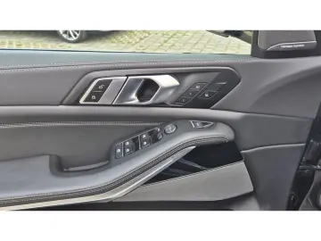 BMW X5 xDrive 30d M Sport Pro 21 Pano H K