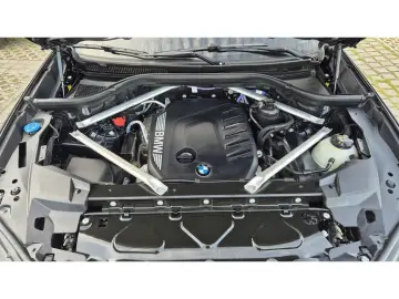 BMW X5 xDrive 30d M Sport Pro 21 Pano H K