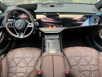 Mercedes-Benz S 580 MAYBACH TOBACCO INT