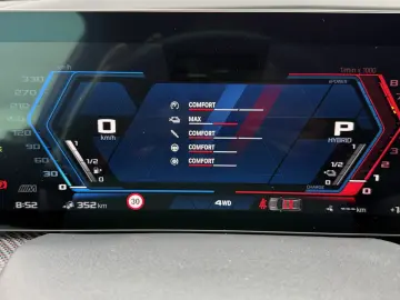 BMW XM  echter Label Red 1 500  Akrapovic AC Schnitz
