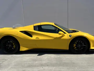 Ferrari 488 Pista Spider  Garantie Liftsystem Carbon