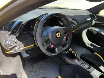 Ferrari 488 Pista Spider  Garantie Liftsystem Carbon
