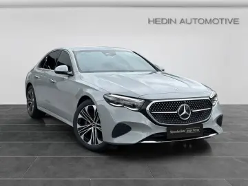 MERCEDES-BENZ E 200  AHK MBUX DIGILI DISTR 360