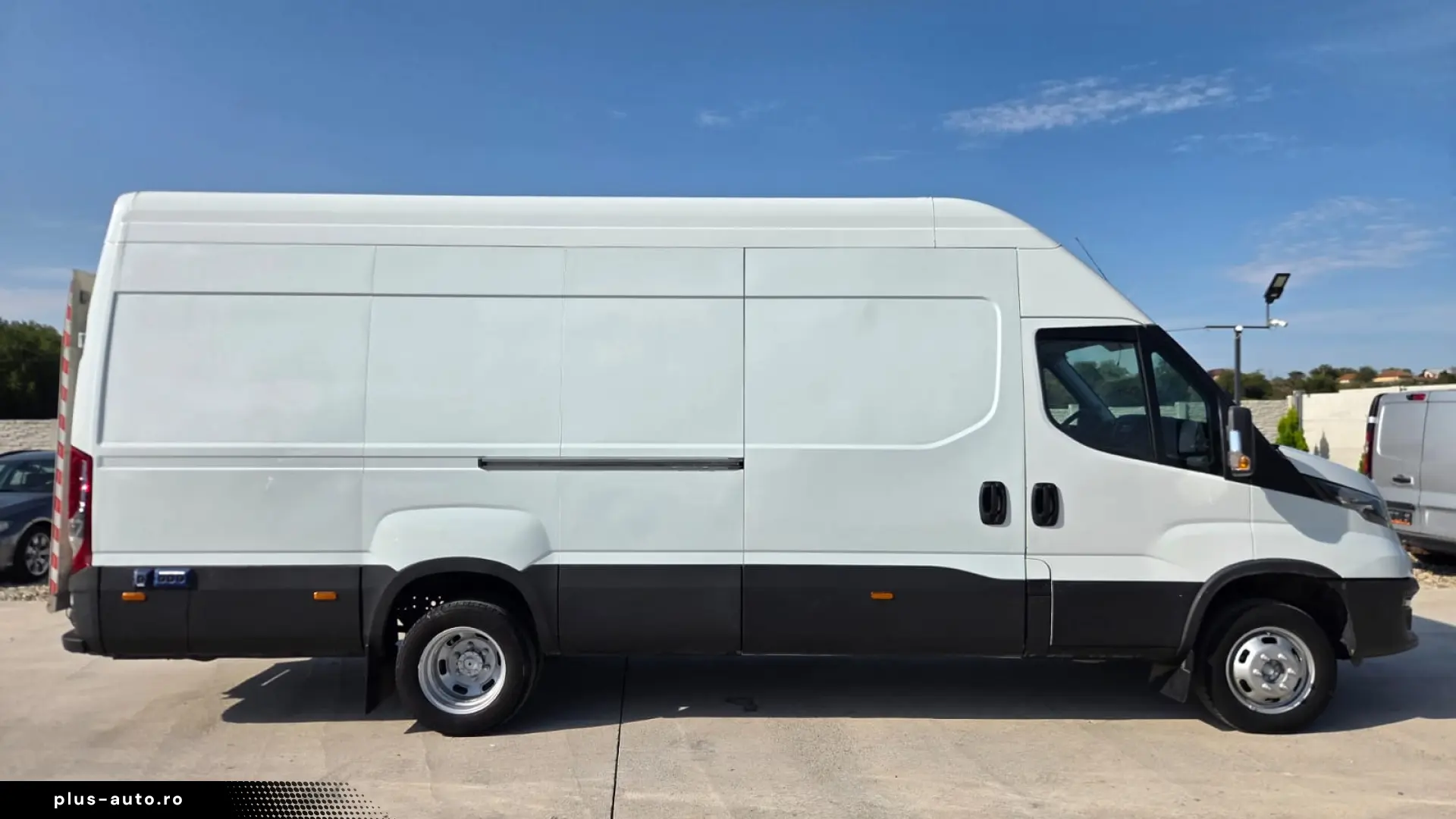 IVECO NEW DAILY LONG XXL   LIFT HIDRAULIC