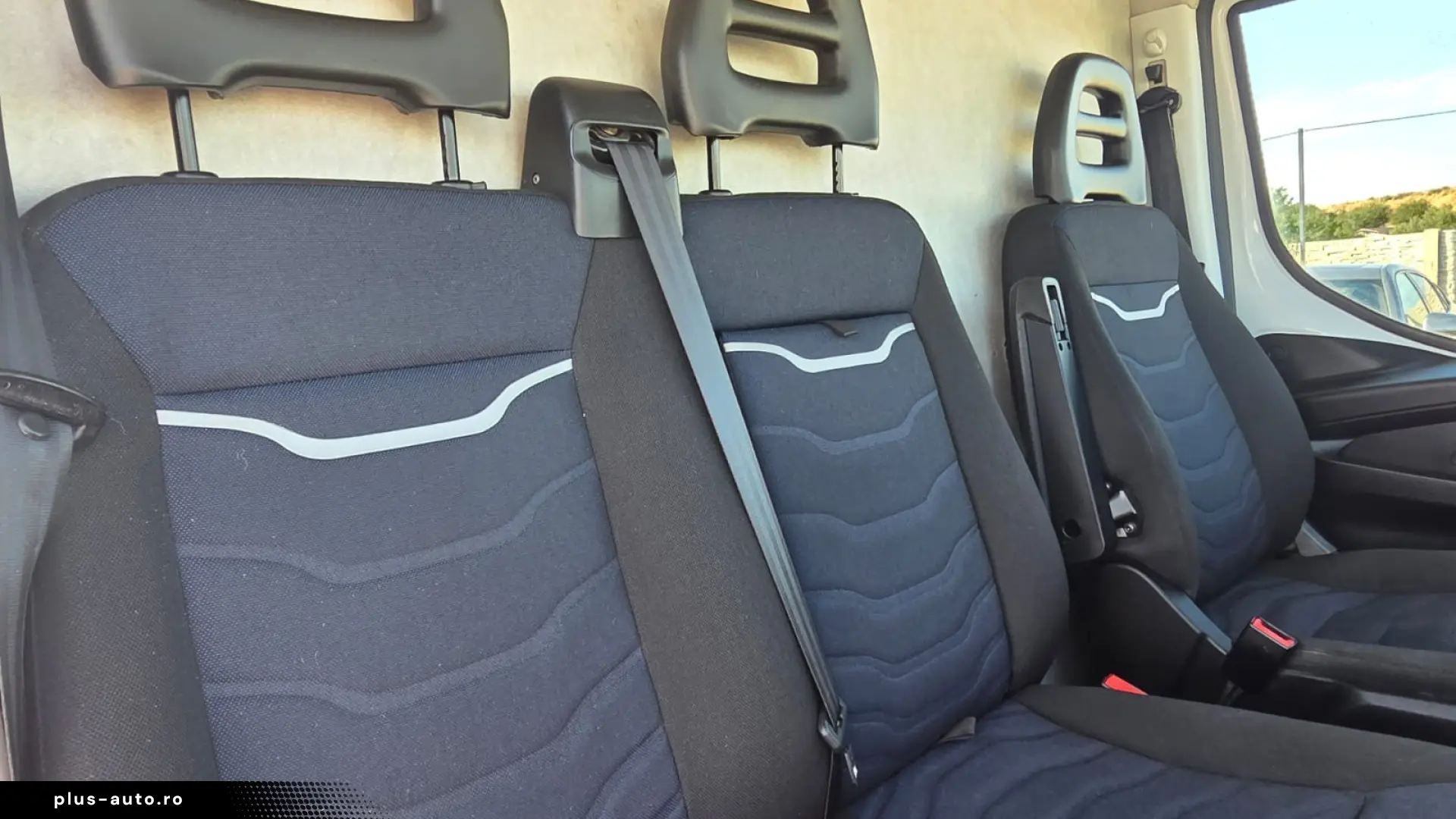 IVECO NEW DAILY LONG XXL   LIFT HIDRAULIC