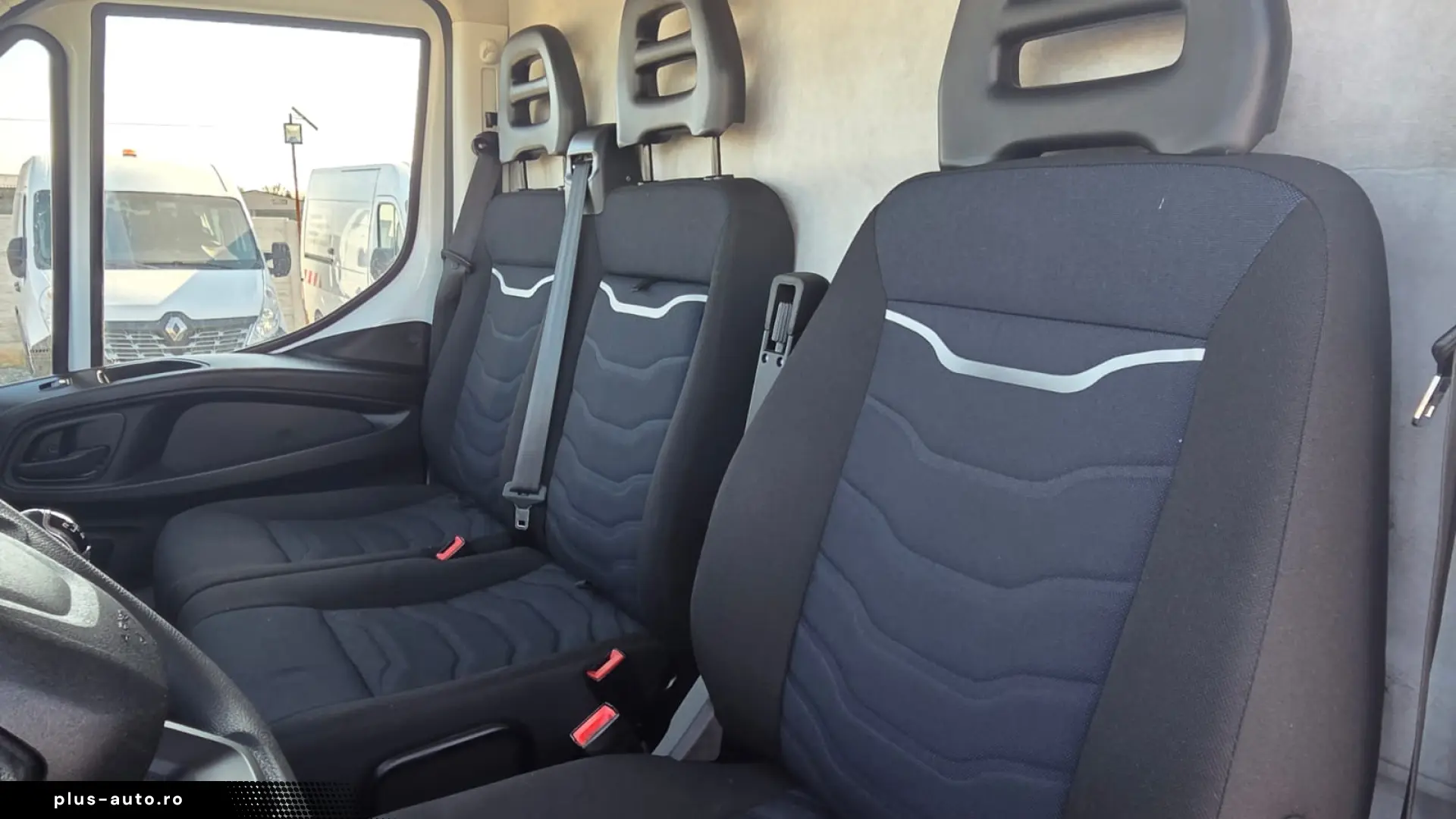 IVECO NEW DAILY LONG XXL   LIFT HIDRAULIC