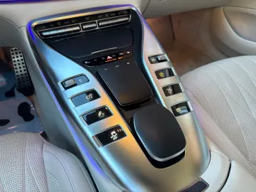 MERCEDES-BENZ AMG GT 43 4Matic  Fahrassist  AMG Abgasanlage