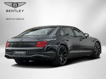 Bentley Flying Spur V8 Hybrid