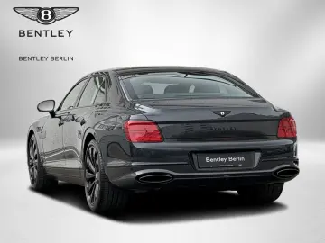 Bentley Flying Spur V8 Hybrid