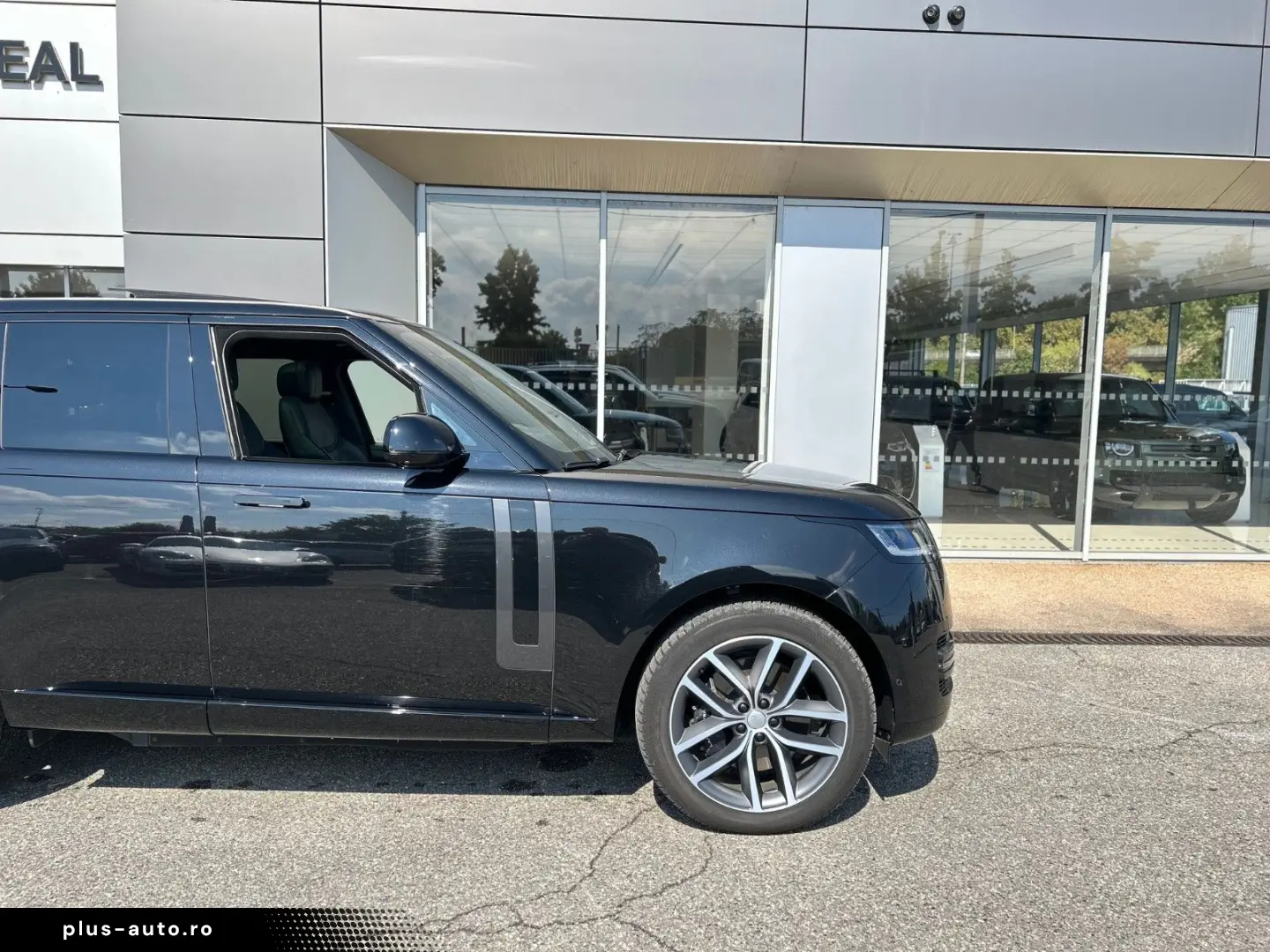 LAND ROVER Range Rover P550e HSE Hybrid