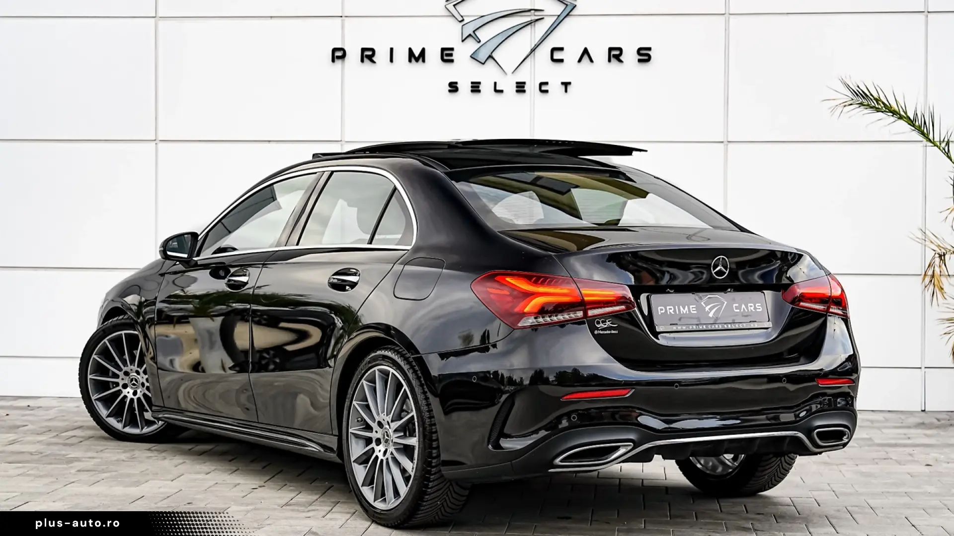 Mercedes-Benz A 200 Sedan 7G-DCT AMG Line