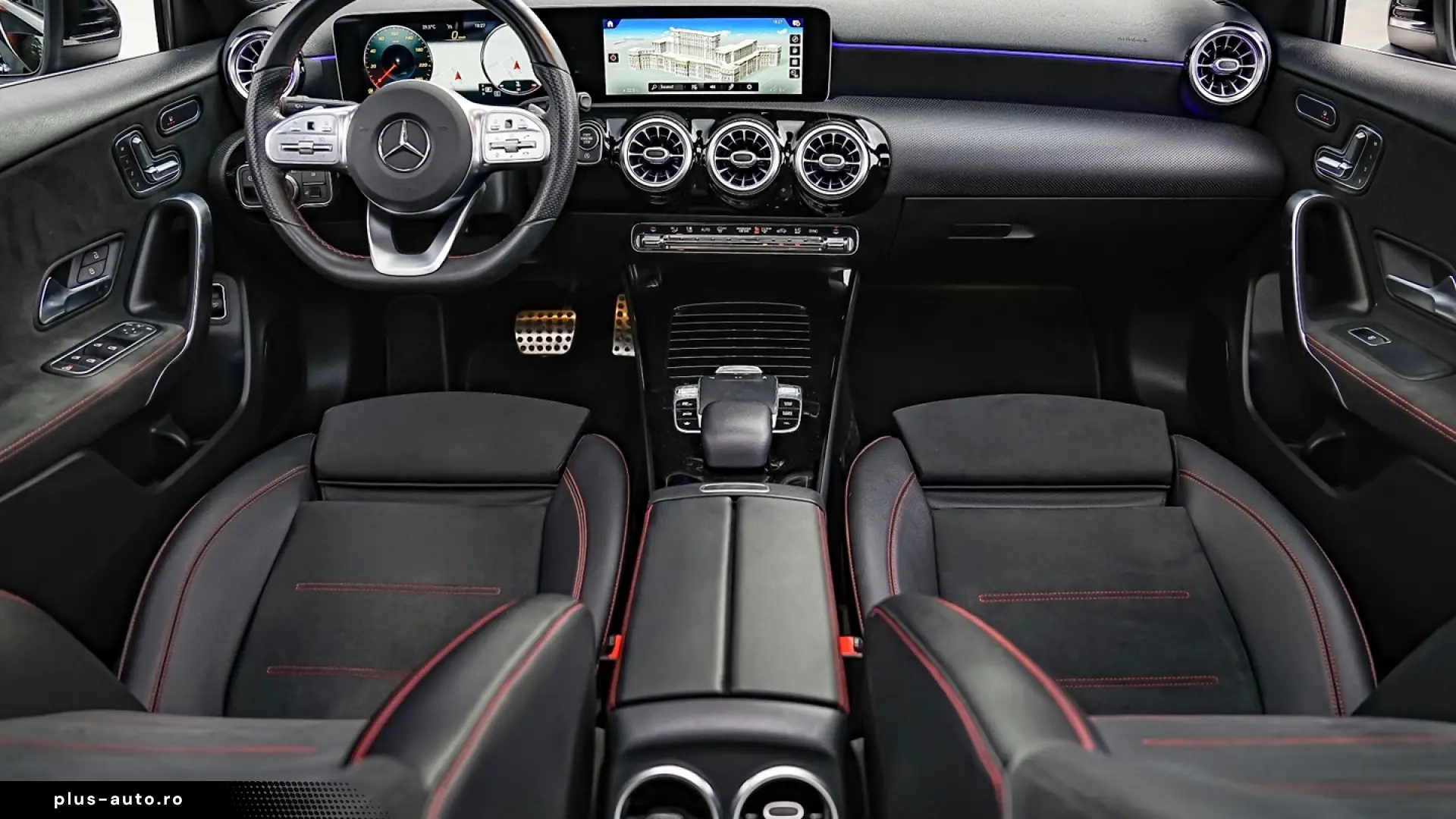 Mercedes-Benz A 200 Sedan 7G-DCT AMG Line