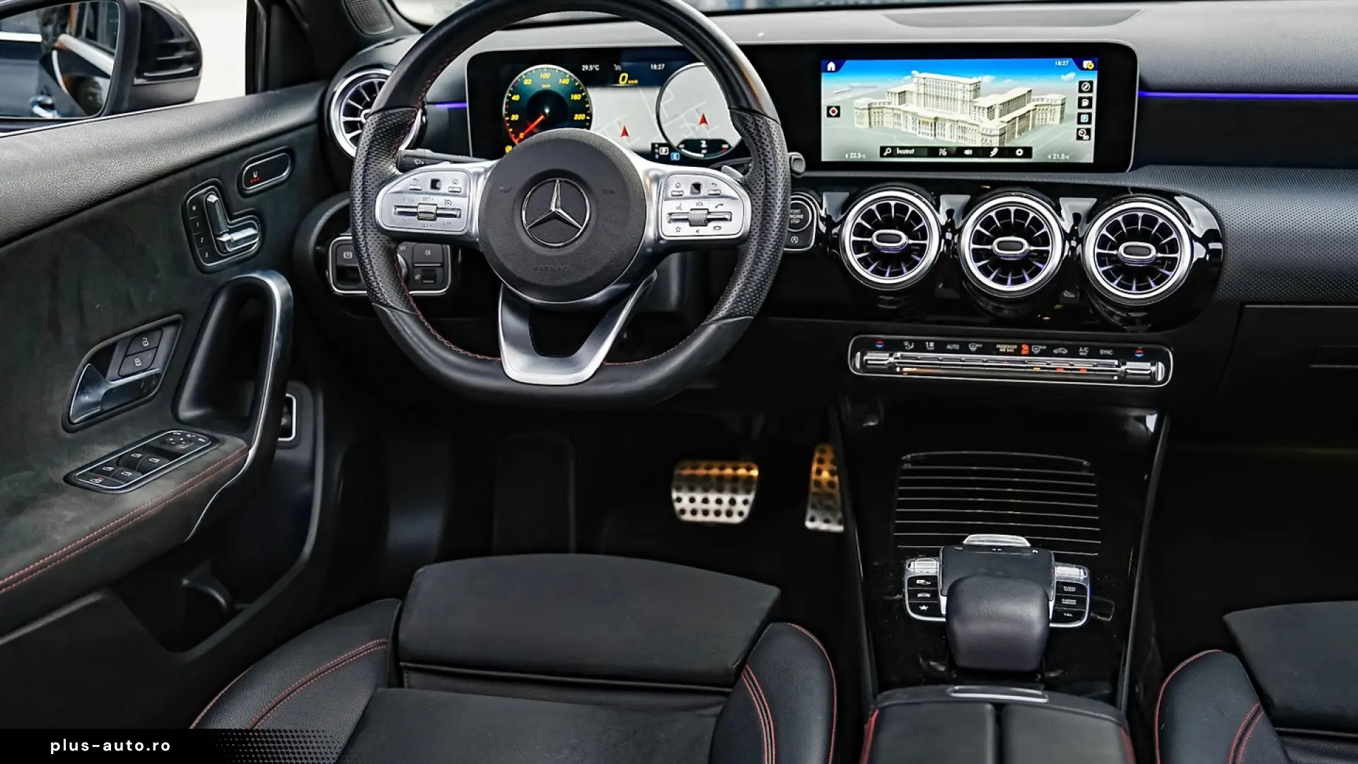 Mercedes-Benz A 200 Sedan 7G-DCT AMG Line