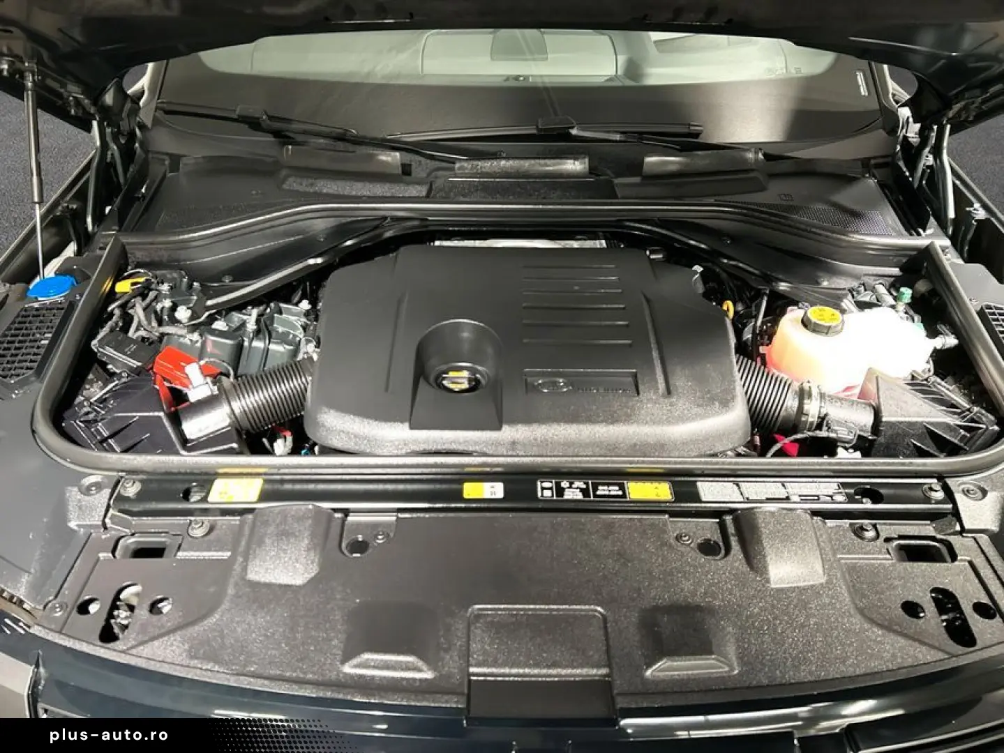 LAND ROVER Range Rover P460e Hybrid HSE