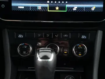 SKODA SUPERB C. AMBITION 2.0TDI DSG -ANHÄNGERKUPPLUNG-