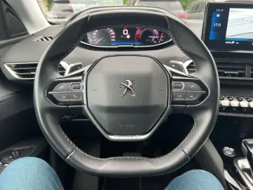 PEUGEOT 3008 Allure Pack Navi Leder Digitales Cockpit LE
