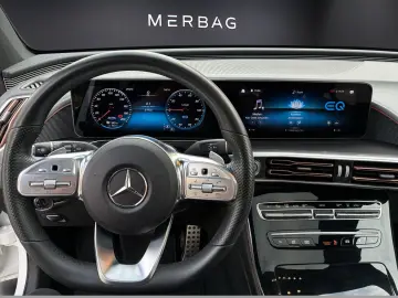 MERCEDES-BENZ EQC 400 4M AMG-LINE MULTIBEAM DISTRONI…