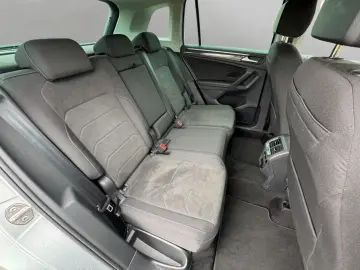 Volkswagen Tiguan Elegance 2.0TDI 4M  AHK MATRIX 360