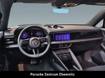 PORSCHE Macan 4 Electric Sitzbelüft.;Sport-Chrono;BOSE;1