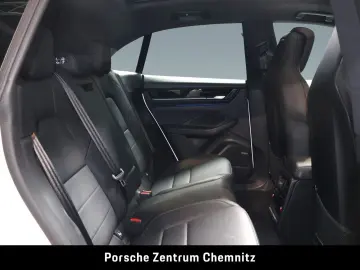 PORSCHE Macan 4 Electric Sitzbelüft.;Sport-Chrono;BOSE;1