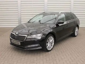 SKODA Superb Combi Style  LED AHK SHZ STANDHZ ACC KLIM