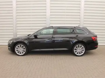 SKODA Superb Combi Style  LED AHK SHZ STANDHZ ACC KLIM