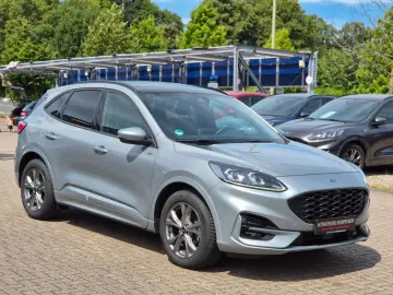 FORD Kuga ST-Line X Pano AHK 1.Hand Kamera LEDs