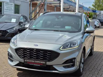 FORD Kuga ST-Line X Pano AHK 1.Hand Kamera LEDs