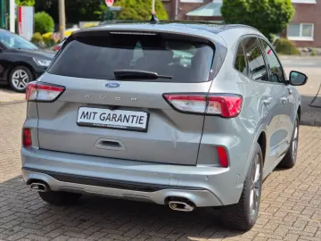 FORD Kuga ST-Line X Pano AHK 1.Hand Kamera LEDs