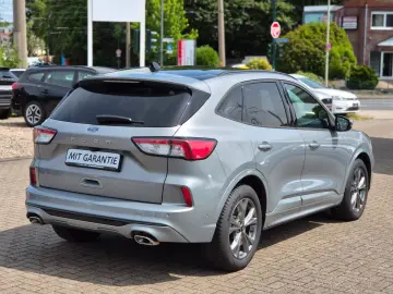 FORD Kuga ST-Line X Pano AHK 1.Hand Kamera LEDs