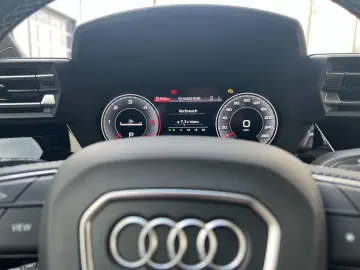 AUDI A3 allstreet 35 TDI Matrix Navi Leder HuD Kamera