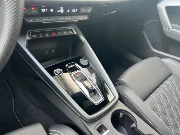 AUDI A3 allstreet 35 TDI Matrix Navi Leder HuD Kamera