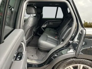 LAND ROVER Range Rover P460e Hybrid HSE