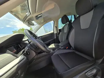 SKODA Octavia Combi 2.0 TDI DSG Ambition VIRTUAL-COCKP