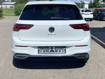 VW Golf 1.5 TSI ACTIVE GARANTIE AHK APP-CONNECT ACT