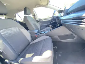 VW Golf 1.5 TSI ACTIVE GARANTIE AHK APP-CONNECT ACT