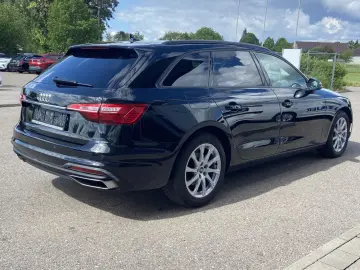 AUDI A4 Avant 35 2.0 TFSI S-tronic 17  NAVI LED DAB S