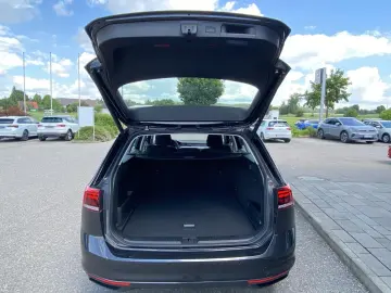 VW Passat Variant 2.0 TDI DSG AHK APP-CONNECT KAMER