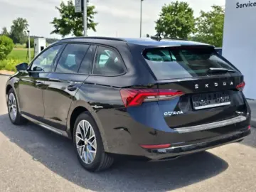SKODA Octavia Combi 2.0 TDI DSG Ambition AHK VIRTUAL-C