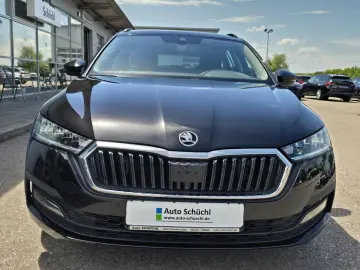 SKODA Octavia Combi 2.0 TDI DSG Ambition AHK VIRTUAL-C
