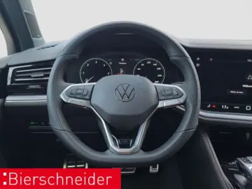 VW Touareg 3.0 TDI R-Line Black AHK STAND HUD 22