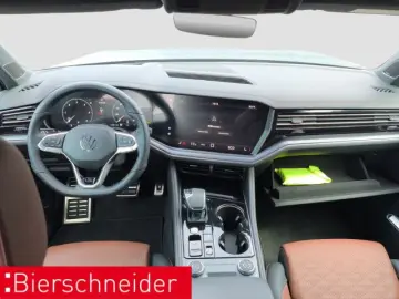 VW Touareg 3.0 TDI R-Line Black AHK STAND HUD 22