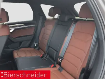 VW Touareg 3.0 TDI R-Line Black AHK STAND HUD 22